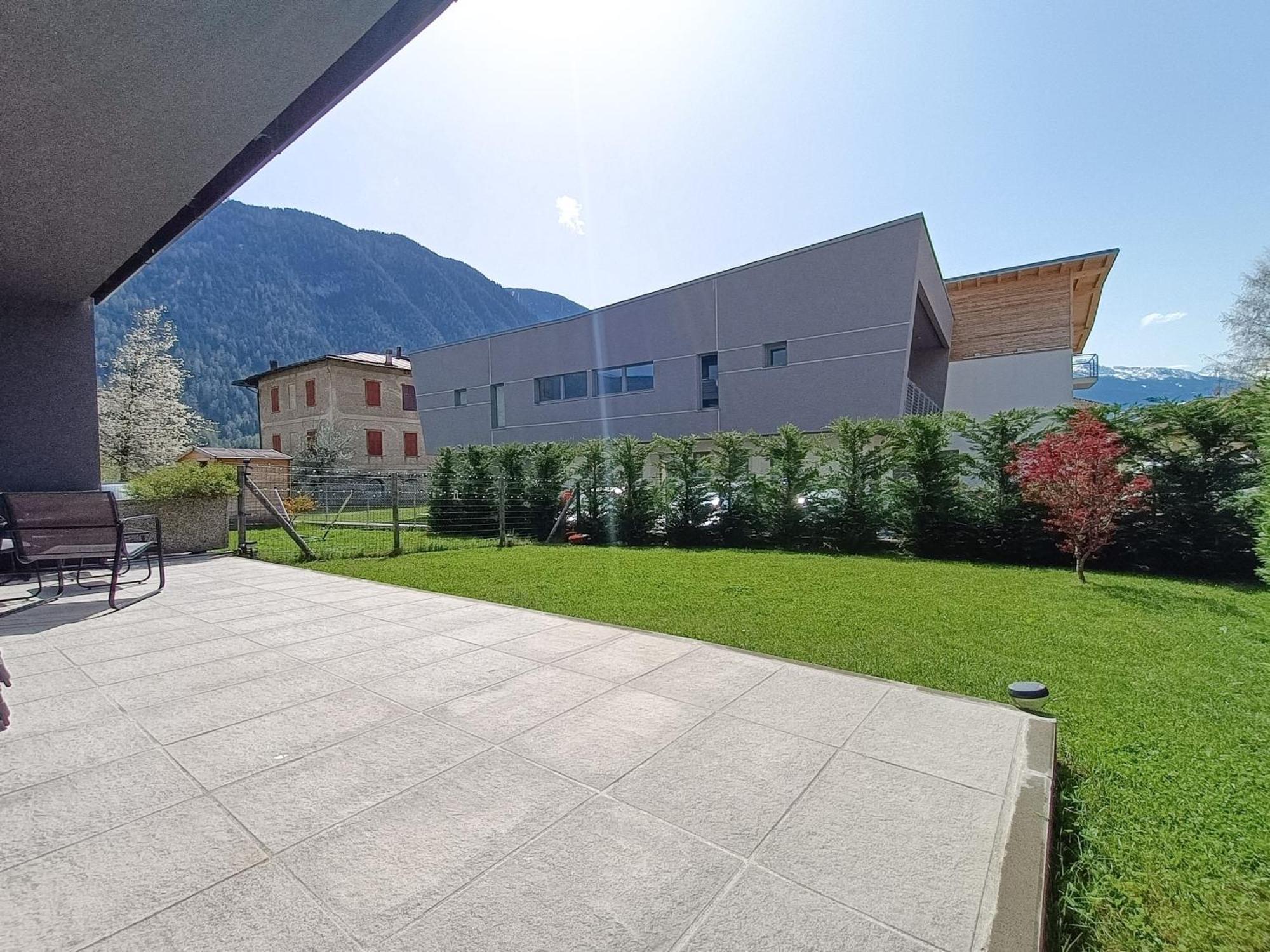 Suite Svaizer Con Giardino Privato Malè Dış mekan fotoğraf